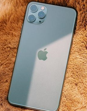 科尔沁右翼中苹果维修点分享iPhone 11 Pro Max电池发烫特殊问题 